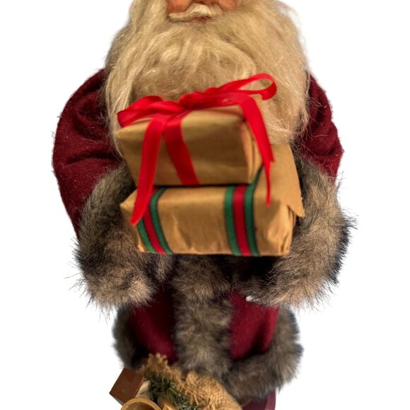 Folk Art Santa Claus Figurine Handcrafted Signed by Artist Cook 2018 17 Inch - Picture 4 of 9